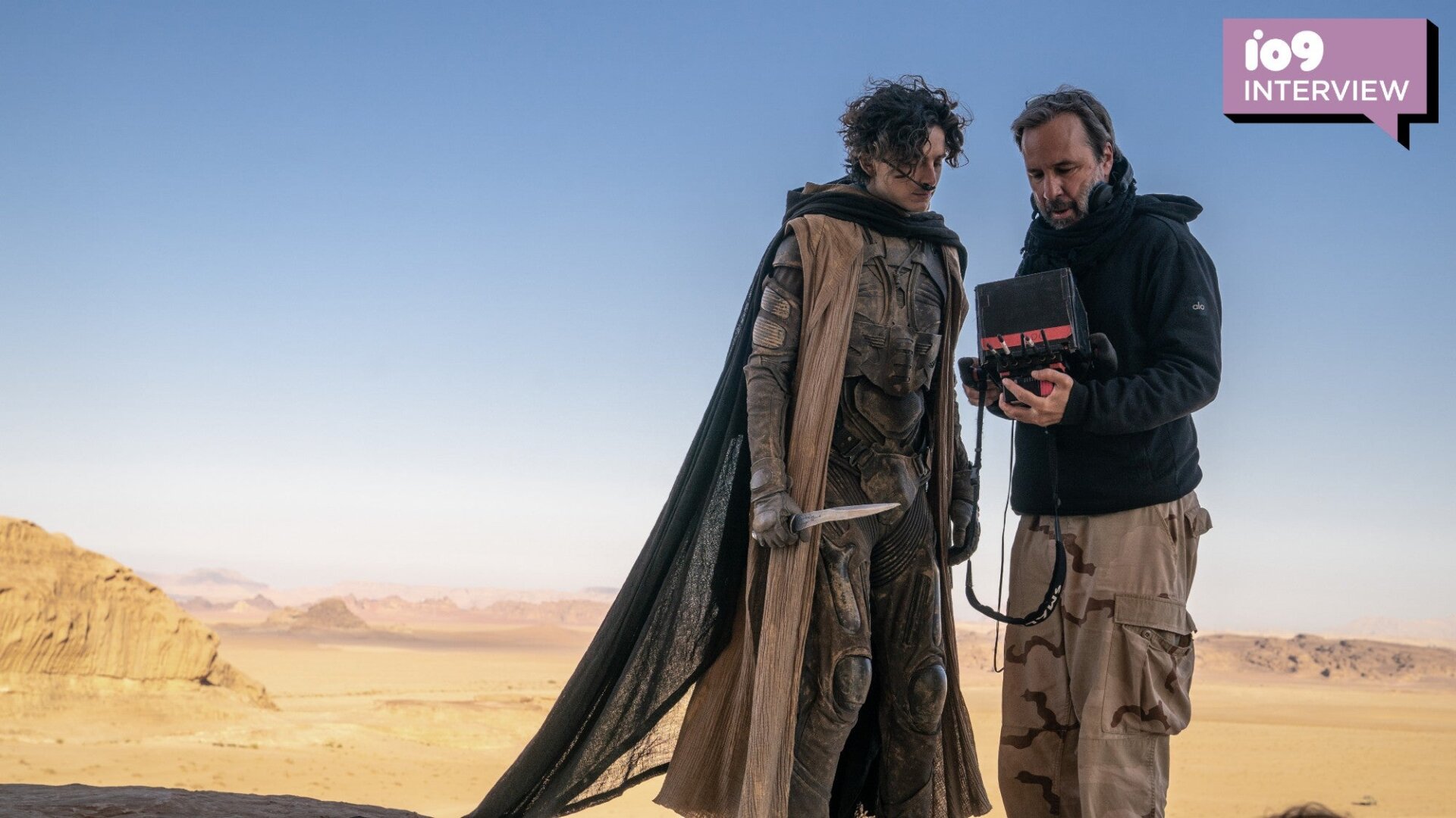 io9 sprach mit Dune:TeilZwei Regisseur DenisVilleneuve, hier mit StarTimothée Chalamet zu sehen.
