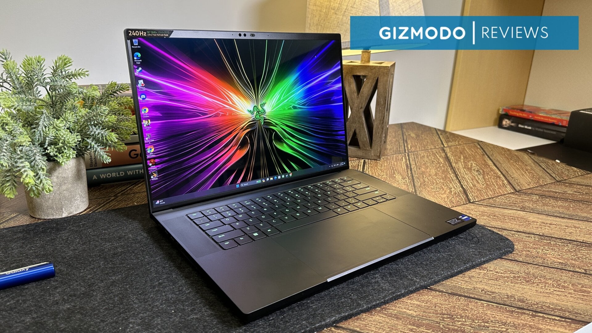 Das Hauptverkaufsargument des Razer Blade 16 2024 ist das 240 Hz OLED, aber es ist auch die bisher teuerste Version des Blade 16 des Unternehmens.