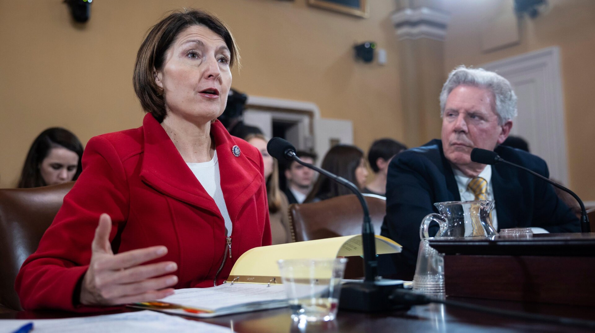 Co-Sponsoren des Gesetzentwurfs sind die Abgeordnete Cathy McMorris Rodgers (R-Wash.) und der Abgeordnete Frank Pallone (DN.J.) in den USA Kapitol am 5.Februar 2024.