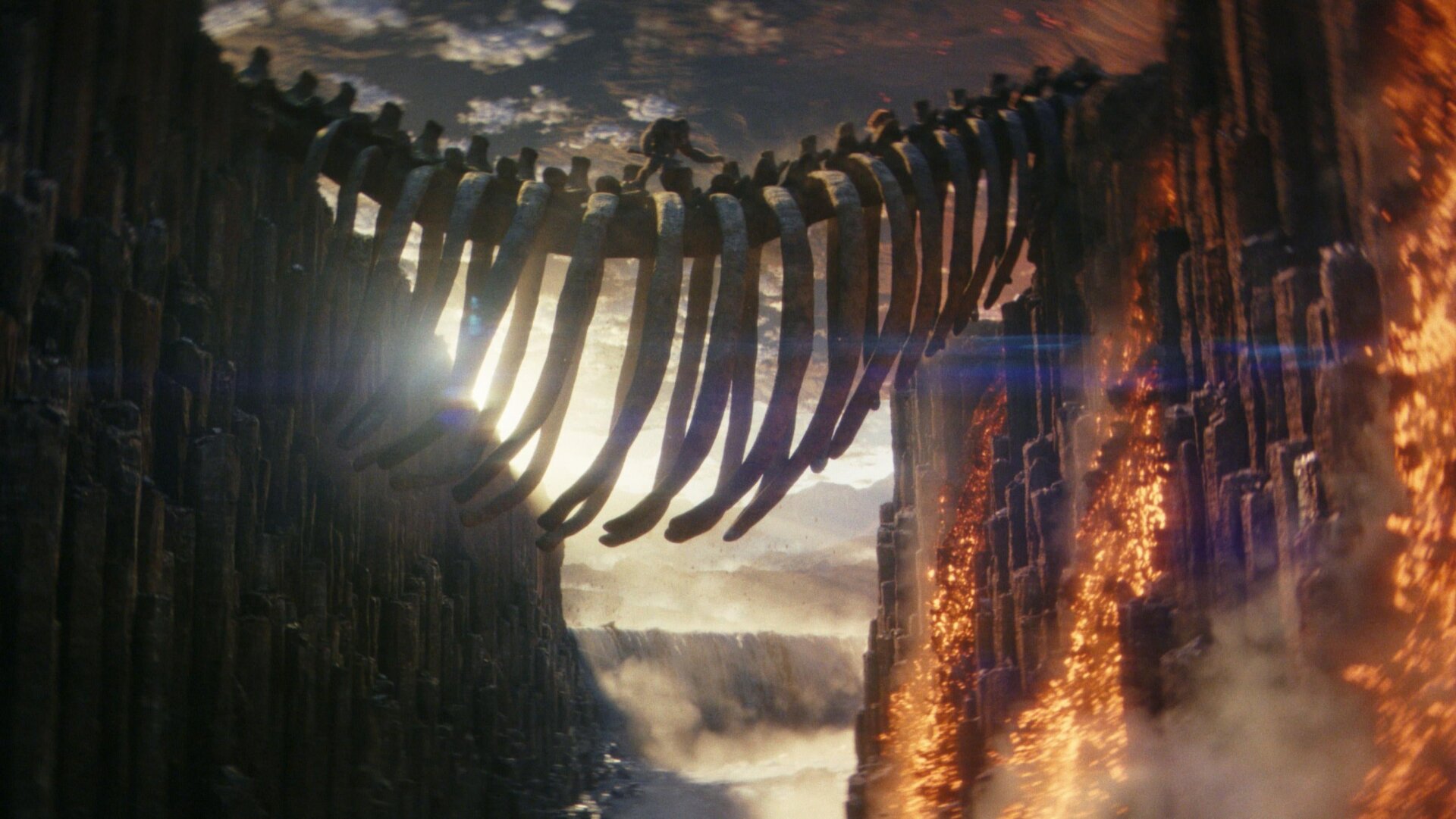 Kong wagt sich durch Hollow Earth.