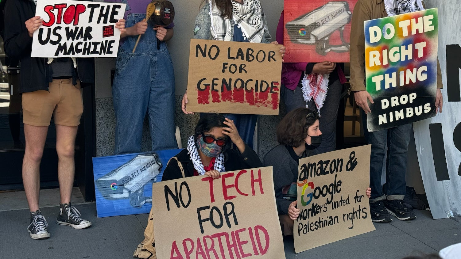 Demonstranten vor dem New Yorker Hauptsitz von Google am Dienstag.