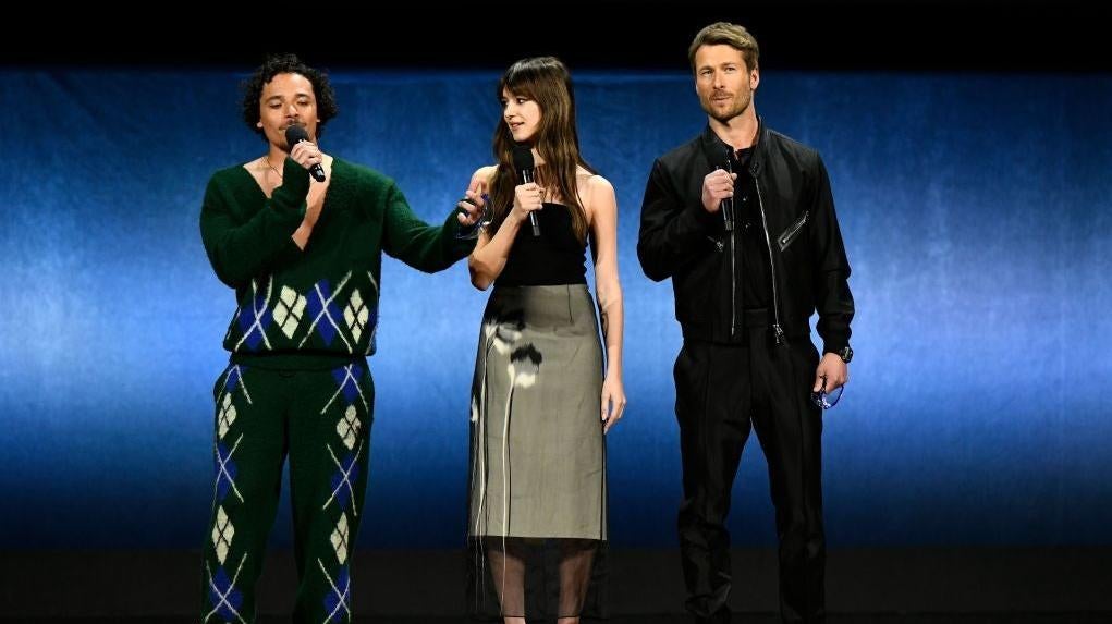 Anthony Ramos, Daisy Edgar-Jones und Glen Powell von Twister.