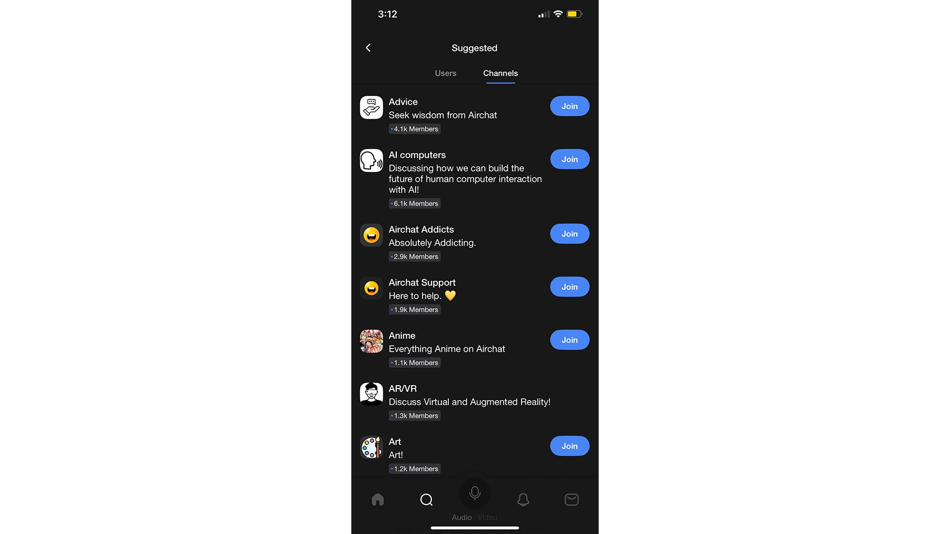 Es gibt Themen, denen Sie folgen können. Die Themen, denen Sie folgen, werden als separate Registerkarten in Ihrem Haupt-Feed angezeigt. 