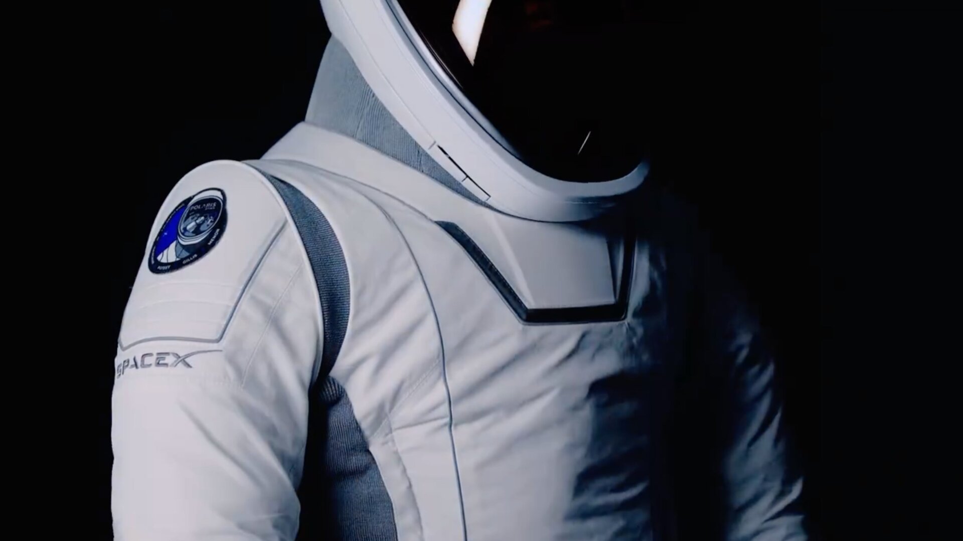 SpaceX möchte seine neuen Raumanzugdesigns für künftige Missionen zum Mond und Mars nutzen.
