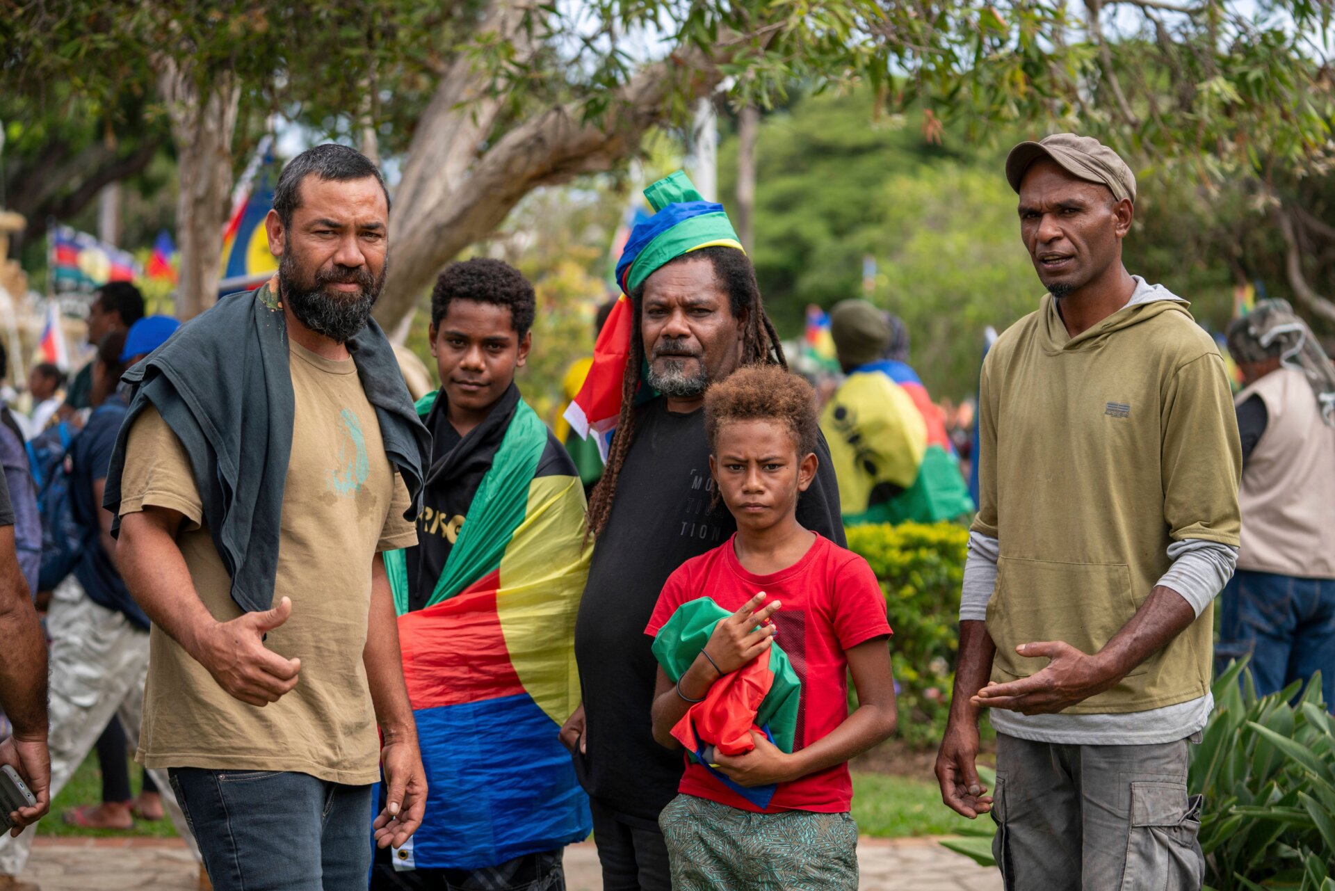 Demonstranten während einer Demonstration gegen die Erweiterung des Wahlkreises für die bevorstehenden Provinzwahlen in Neukaledonien, in Noumea, am 13. April 2024.