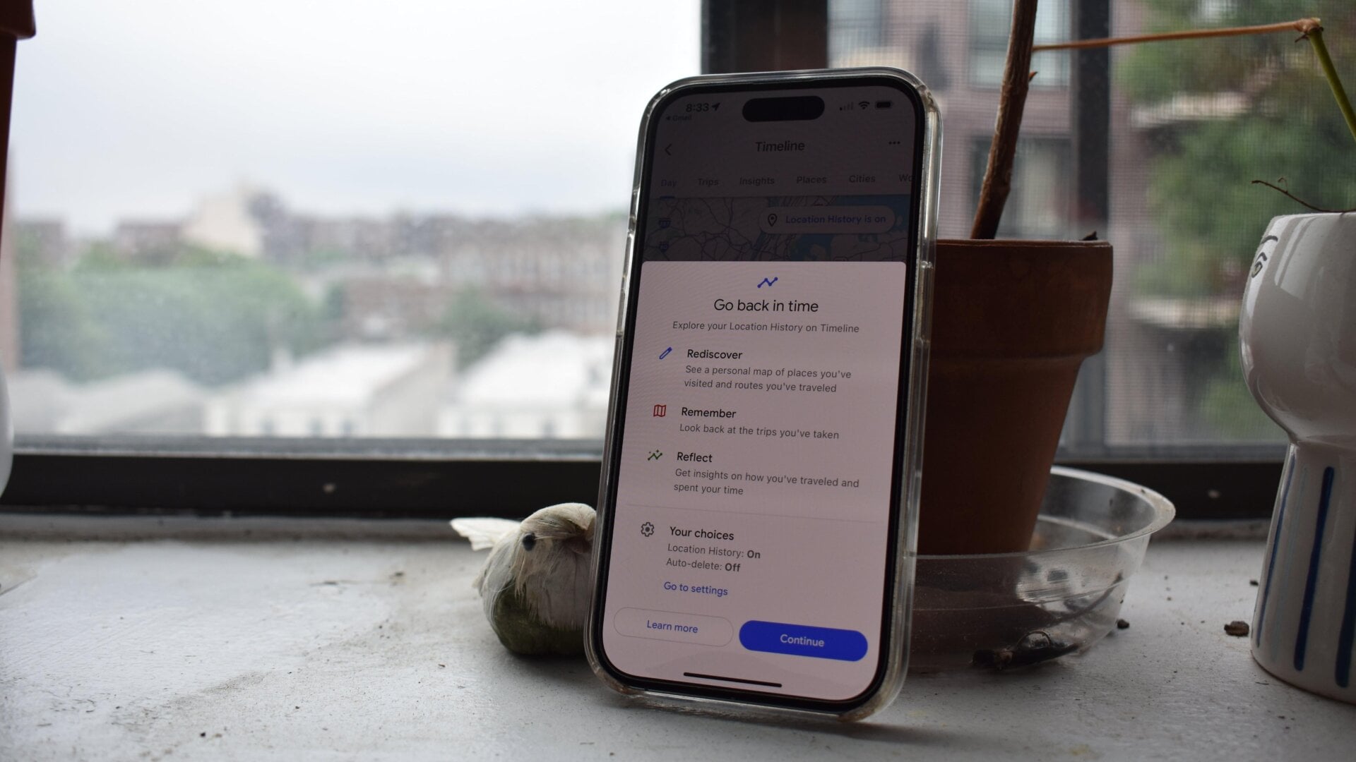Die Zeitleiste ist eine optionale Funktion in Google Maps, die Standortverfolgung verwendet, um Ihnen die zuletzt besuchten Routen und Orte anzuzeigen.