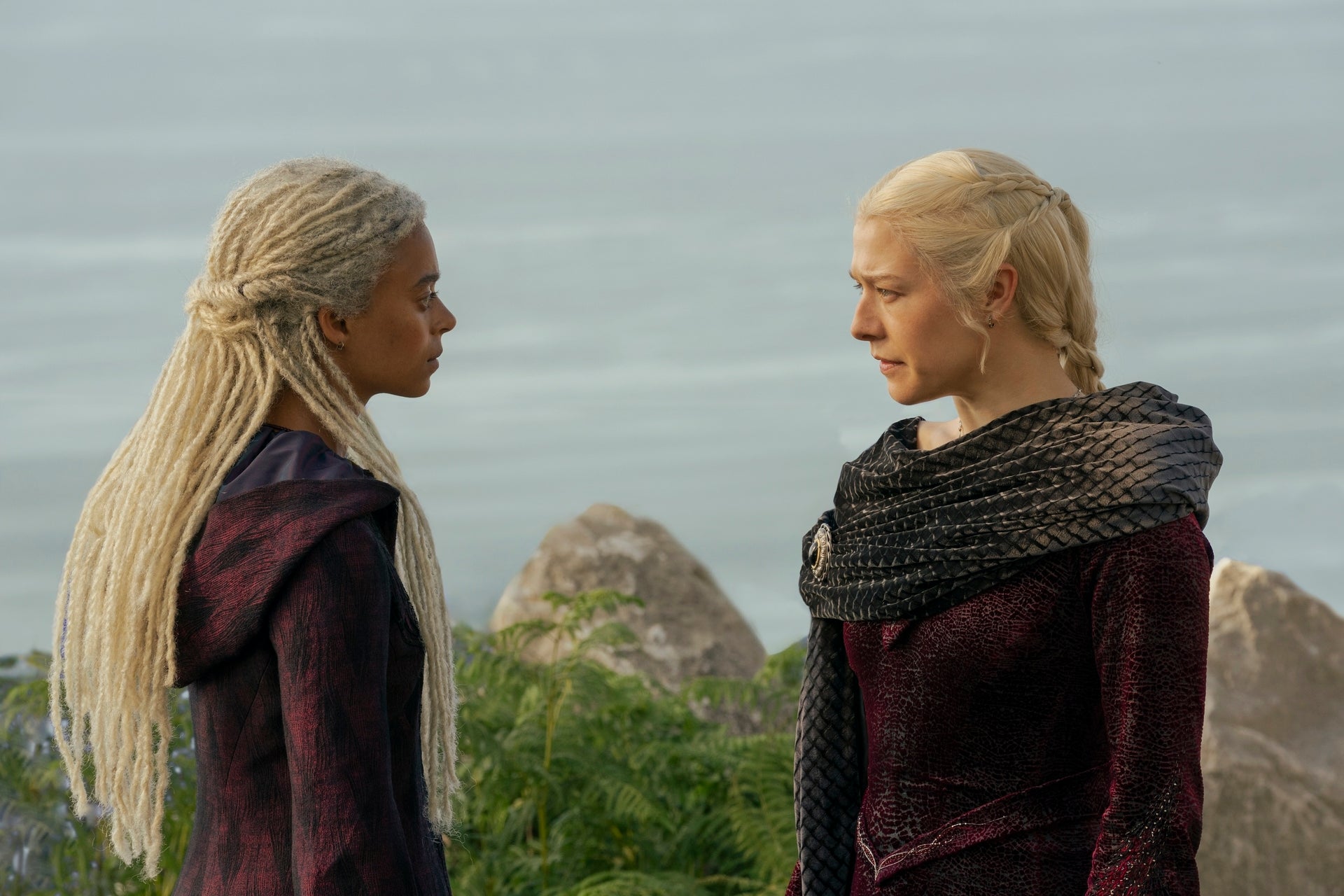 Rhaena (Phoebe Campbell) und Rhaenyra (Emma D’Arcy)