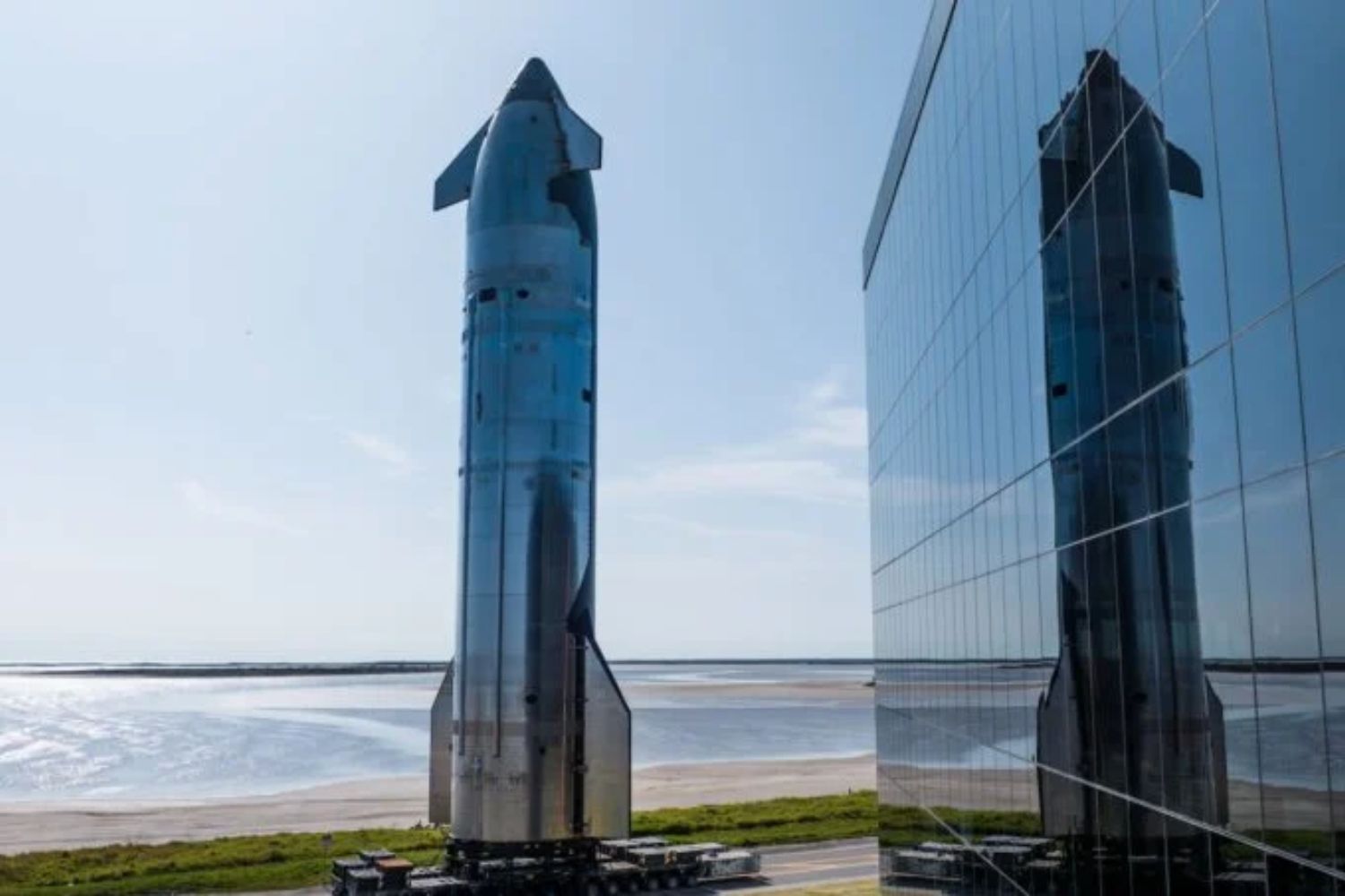 Die Starship-Rakete wartet auf ihren achten Testflug.