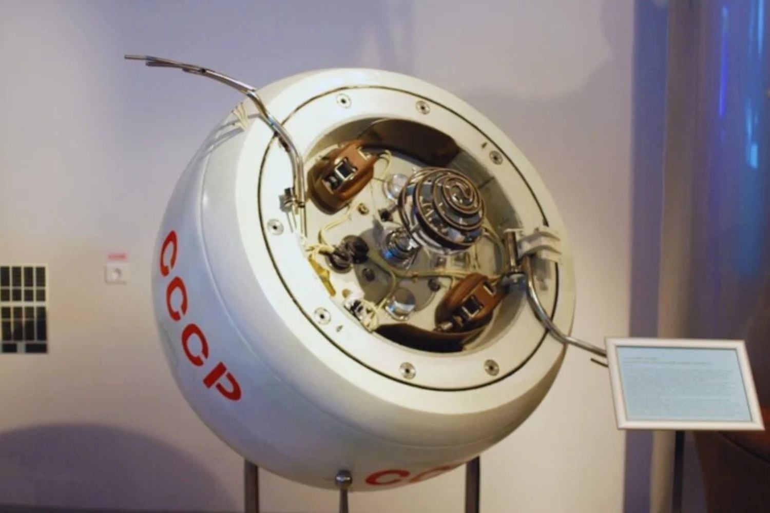 Verlorenes Artefakt im Anflug: Die unheimliche Rückkehr von Kosmos 482
