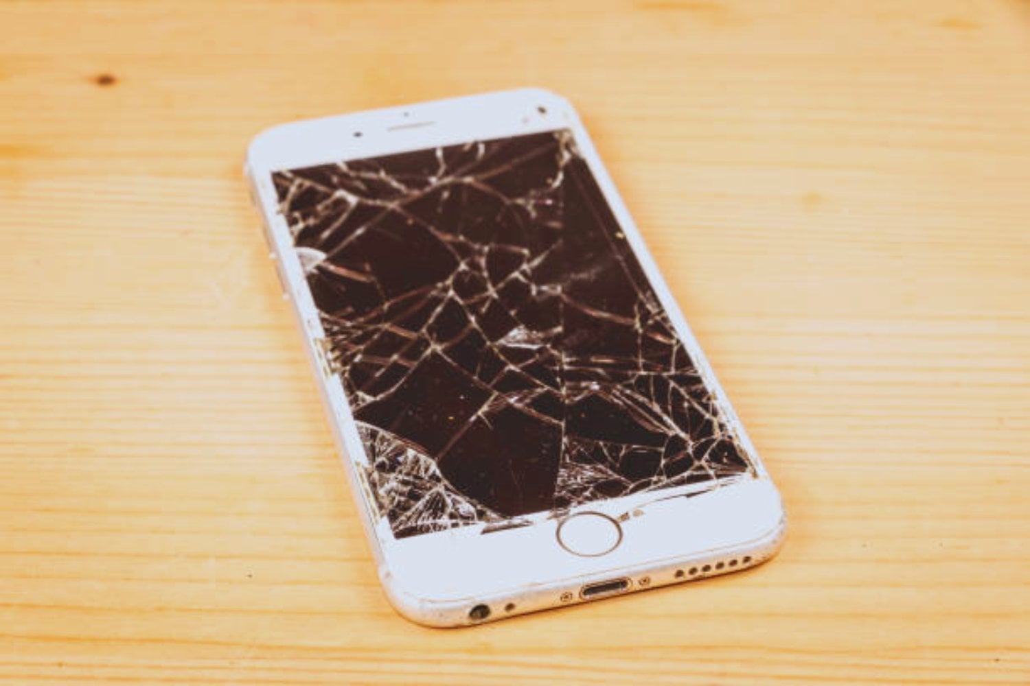 iOS 18.4.1 macht iPhones unbrauchbar – sollten Nutzer jetzt handeln?