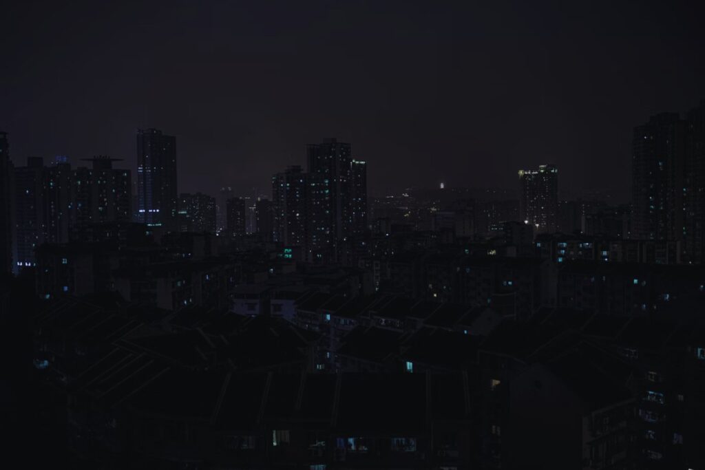 Der Stromausfall, der Spanien in Dunkelheit stürzte: Ein stiller Cyberangriff?