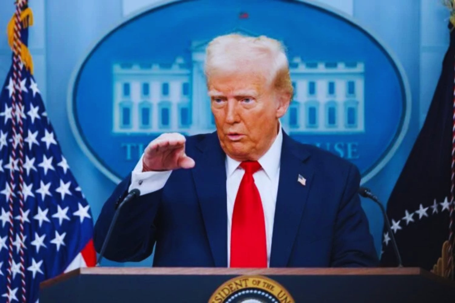 Gerichtsurteil gegen Abschiebungen: wie Trump den Supreme Court attackiert