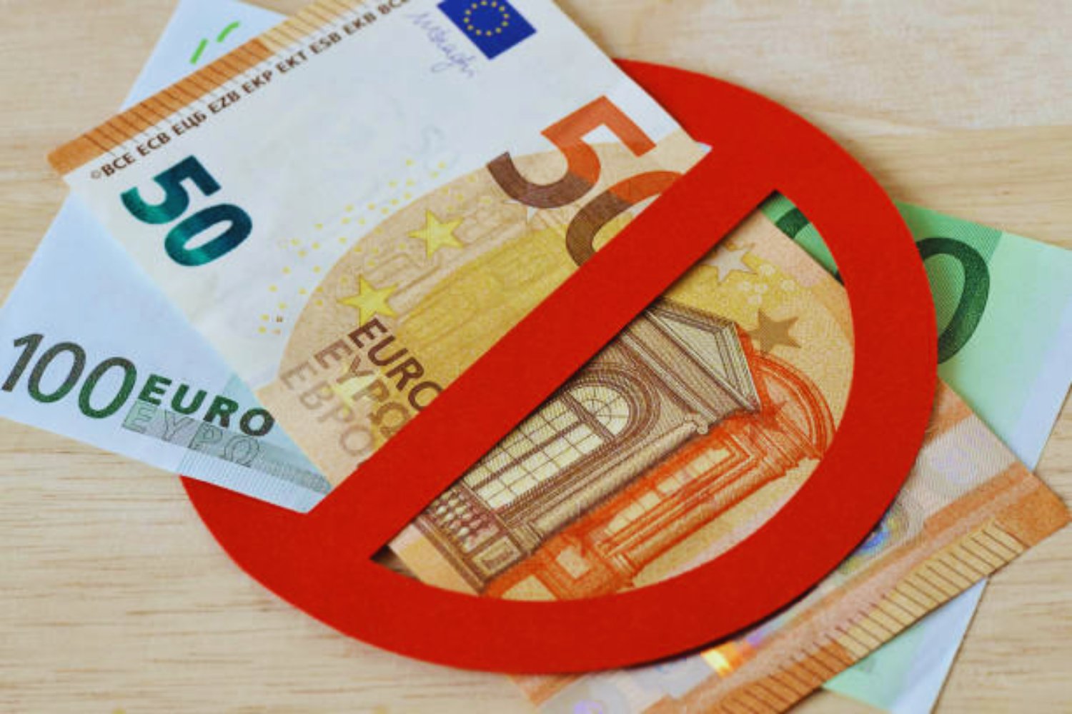 Neue Bargeldgrenze in der EU: Warum Barzahlungen ab 10.000 Euro riskant werden können