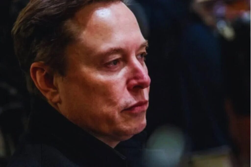 Musk kehrt zu Tesla zurück – Politikpause nach Gewinneinbruch und Kritik an seinem Führungsstil
