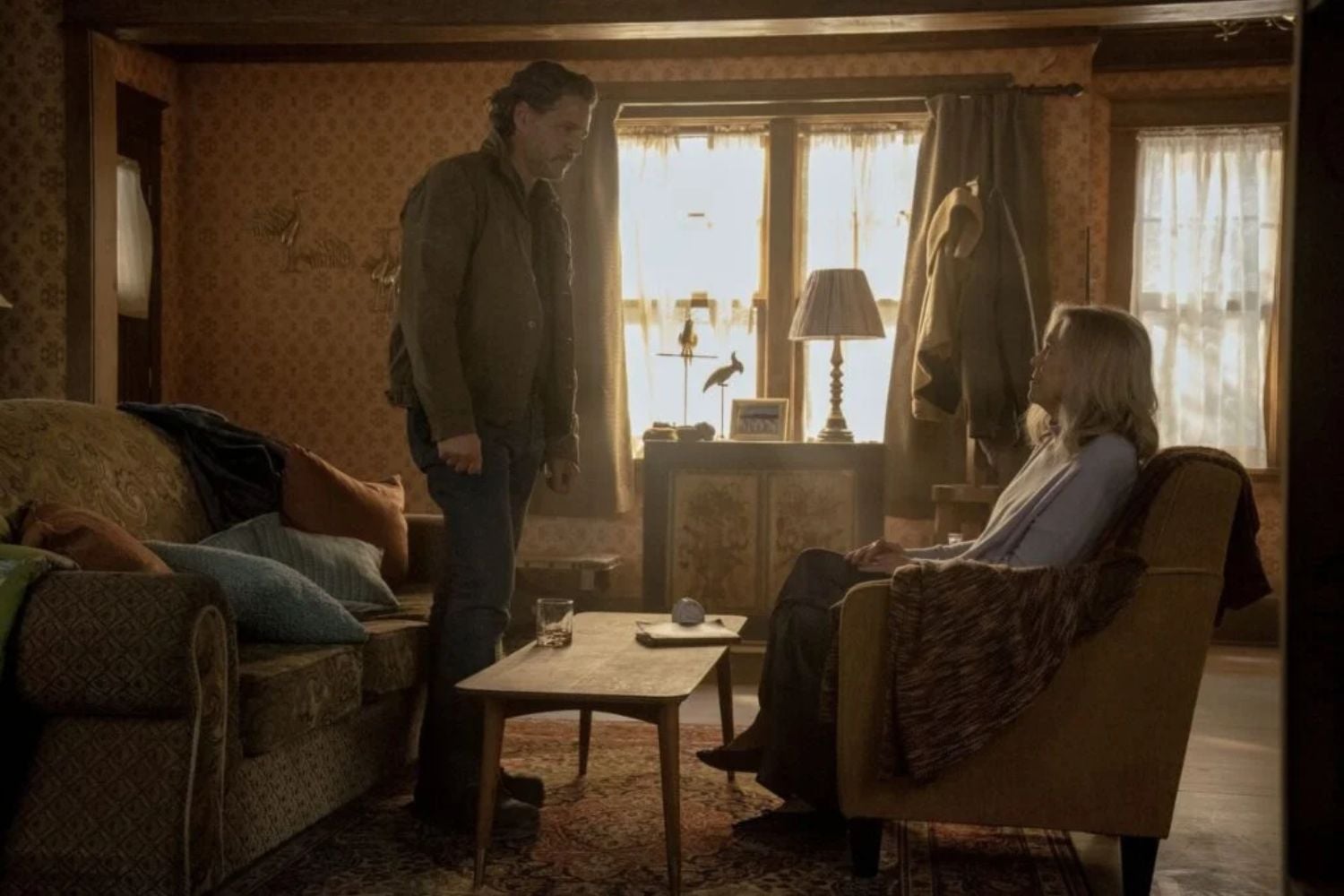 Joel in Therapie mit Gail. 