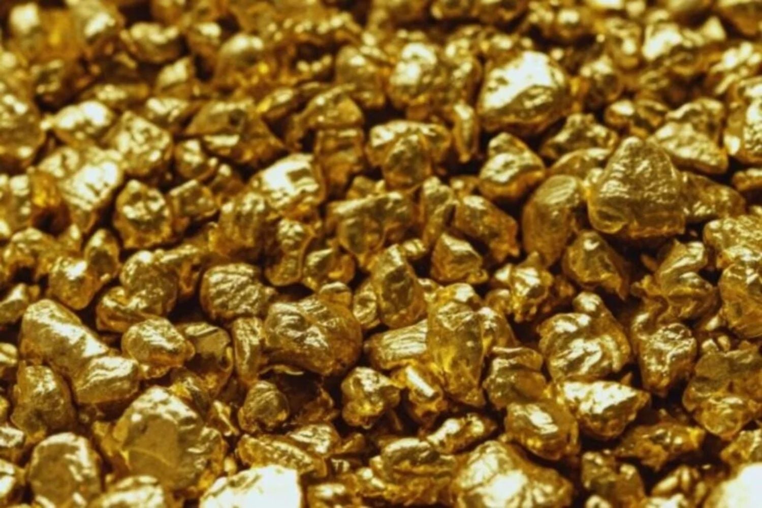 Das unmögliche Gold: Die Wissenschaft vollbringt die mythische Transmutation von Blei – mit einem unerwarteten Haken