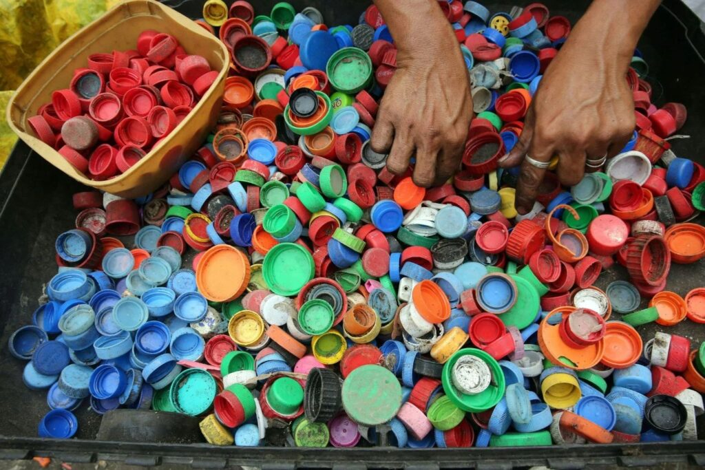 Der unerwartete Weg, wie Mikroplastik in deinen Salat gelangt