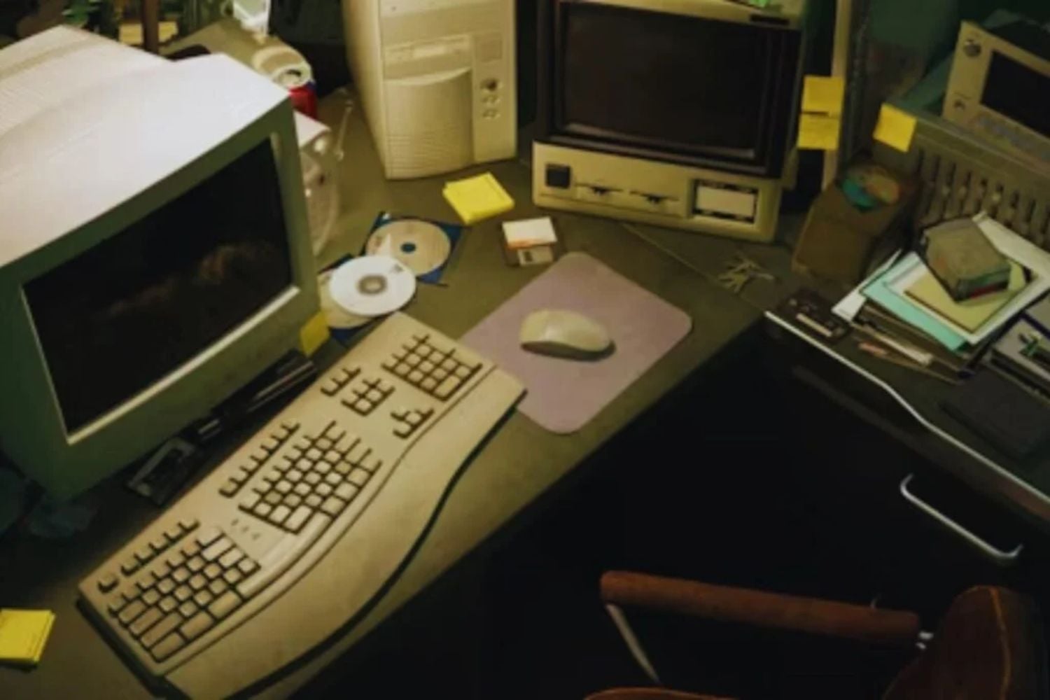 Die Software, die nie stirbt: Wie Microsoft seine alten Systeme zur unsichtbaren Basis der modernen Welt machte