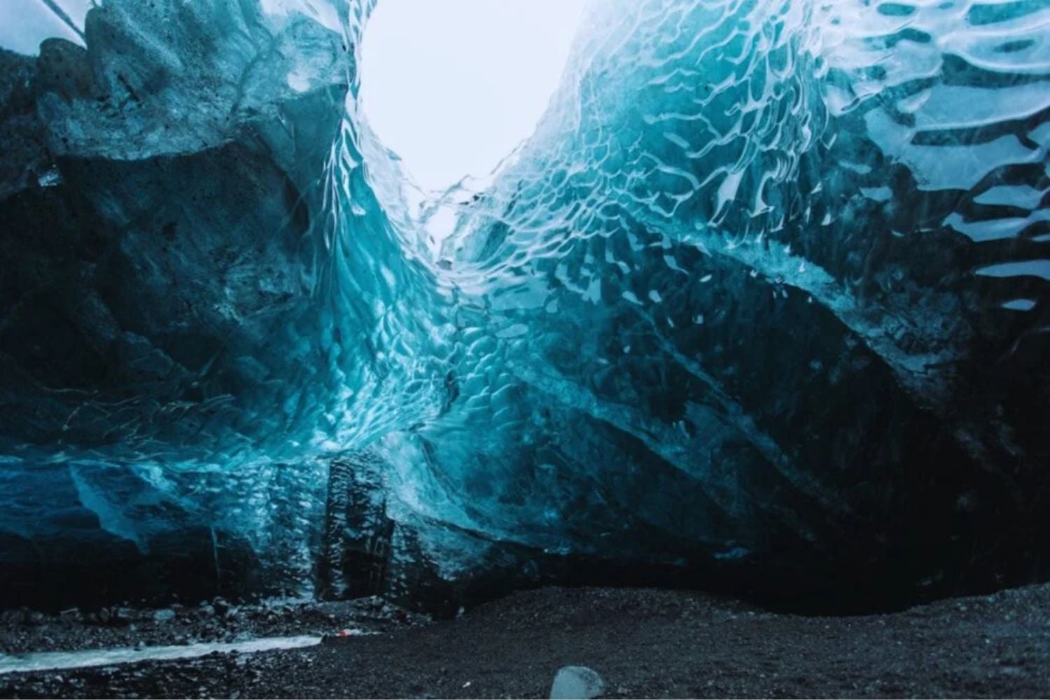 Verborgene Welt unter dem Eis der Antarktis entdeckt – und sie könnte das Schicksal des Planeten verändern