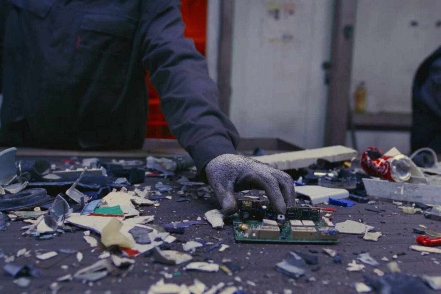 Der größte Betrug der Geschichte: Wie der Mythos vom Kunststoffrecycling Milliarden Leben gefährdet hat