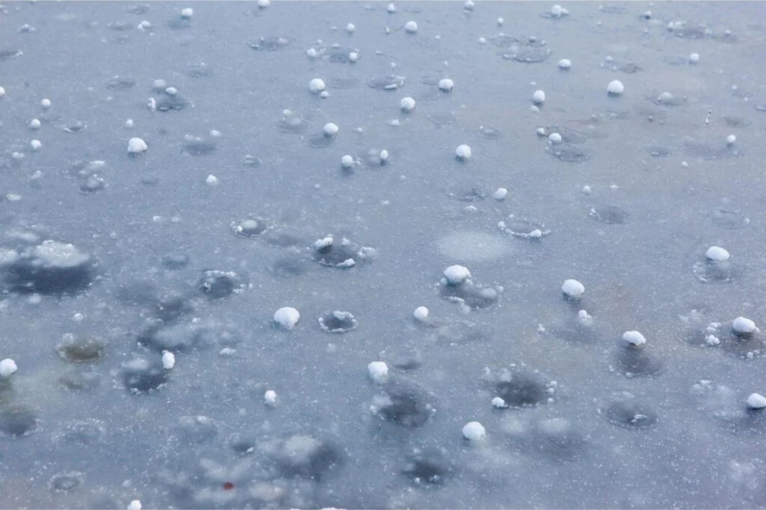 Was Gewitter verbergen: Warum der Himmel leuchtet, donnert und riesige Hagelkörner fallen lässt