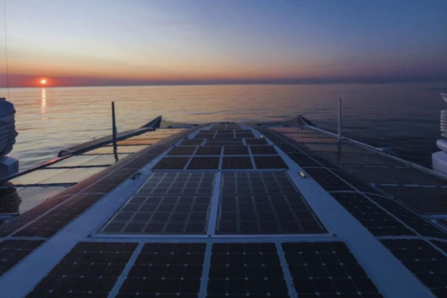Das Schiff, das allein segelt: Asiens Wette, die den Seetransport für immer verändern könnte