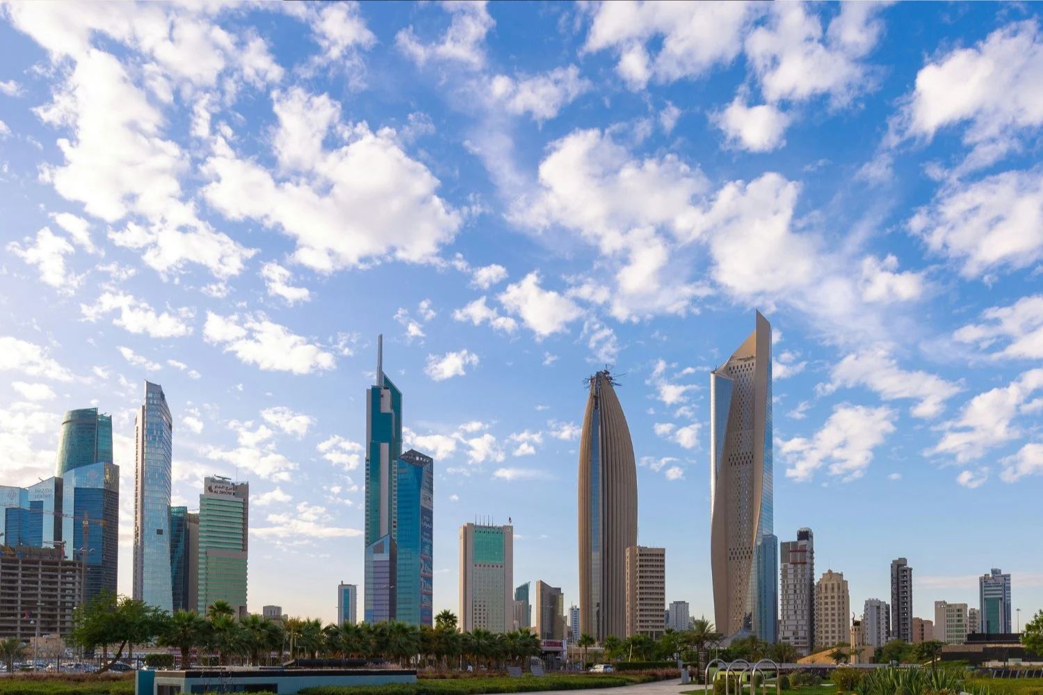 Luftverkehrskollaps in Kuwait: Internationale Airlines ziehen sich reihenweise zurück
