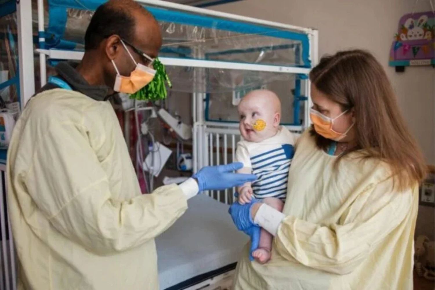 Erste personalisierte Gentherapie rettet ein Baby mit tödlicher Erbkrankheit