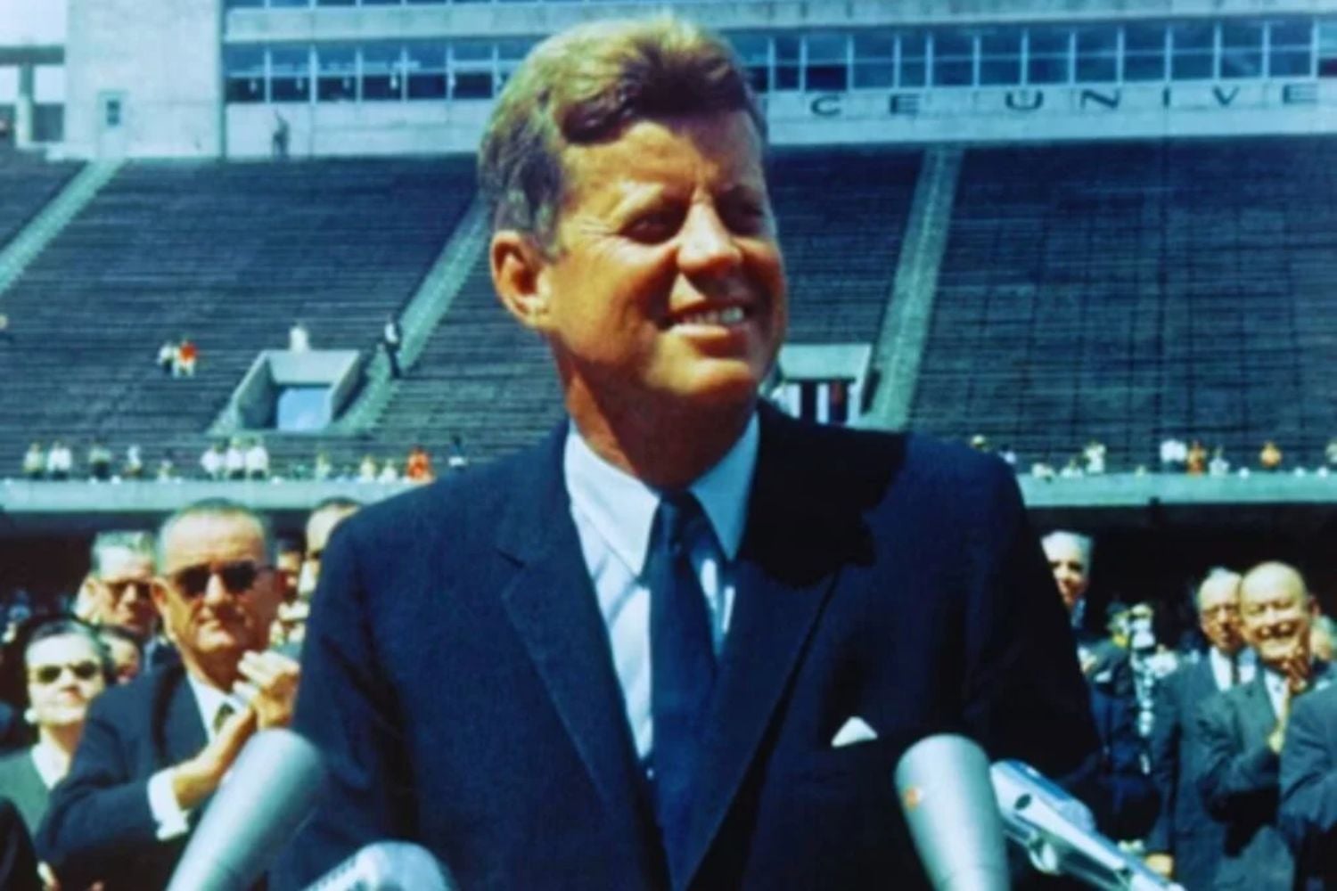 Die USA erschüttert: FBI entdeckt 2.400 neue Akten zum Kennedy-Attentat – Regierung bereitet Veröffentlichung vor