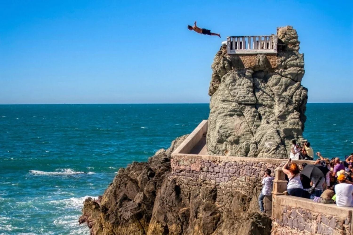 Trump erschüttert den Tourismus: Kanadier boykottieren die USA, Airbnb verliert, Mexiko profitiert